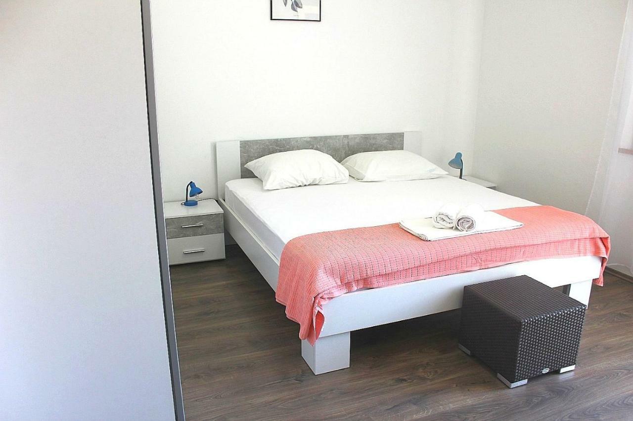 Apartments Markov Murter Ngoại thất bức ảnh