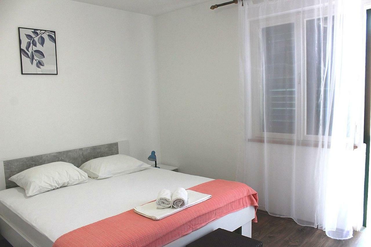 Apartments Markov Murter Ngoại thất bức ảnh