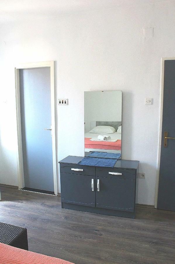 Apartments Markov Murter Ngoại thất bức ảnh